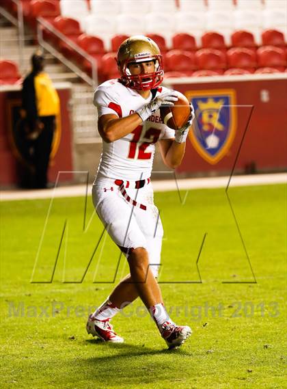 Thumbnail 2 in Bergen Catholic @ Jordan photogallery.