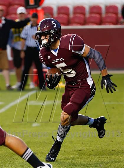 Thumbnail 2 in Bergen Catholic @ Jordan photogallery.