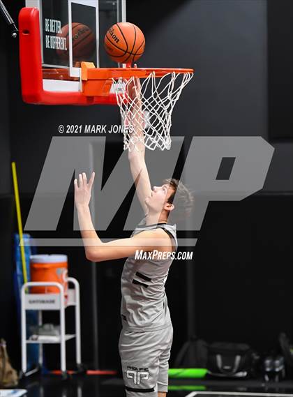 Thumbnail 2 in AZ Compass Prep vs. Prolific Prep  photogallery.