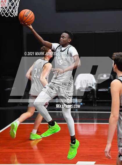 Thumbnail 2 in AZ Compass Prep vs. Prolific Prep  photogallery.