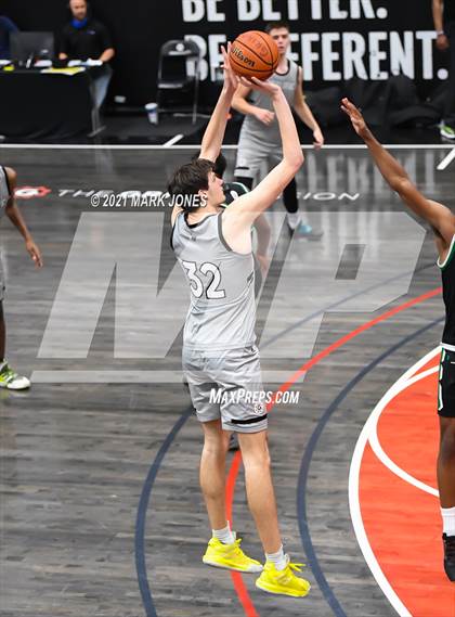 Thumbnail 3 in AZ Compass Prep vs. Prolific Prep  photogallery.