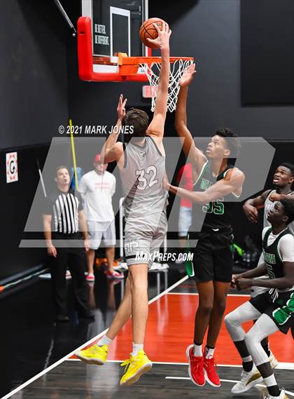 Thumbnail 3 in AZ Compass Prep vs. Prolific Prep  photogallery.