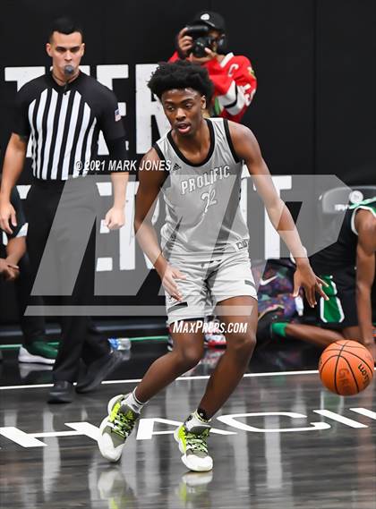 Thumbnail 3 in AZ Compass Prep vs. Prolific Prep  photogallery.