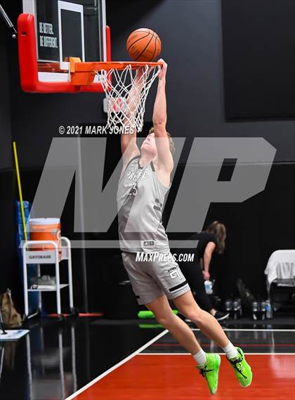 Thumbnail 3 in AZ Compass Prep vs. Prolific Prep  photogallery.