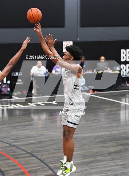 Thumbnail 3 in AZ Compass Prep vs. Prolific Prep  photogallery.