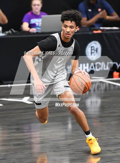 Thumbnail 3 in AZ Compass Prep vs. Prolific Prep  photogallery.