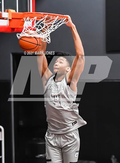Thumbnail 1 in AZ Compass Prep vs. Prolific Prep  photogallery.