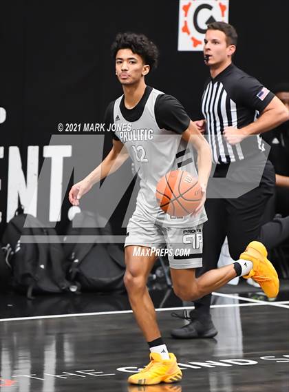 Thumbnail 1 in AZ Compass Prep vs. Prolific Prep  photogallery.