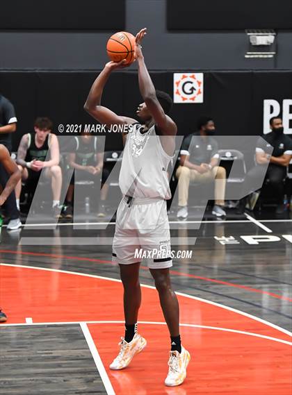Thumbnail 3 in AZ Compass Prep vs. Prolific Prep  photogallery.