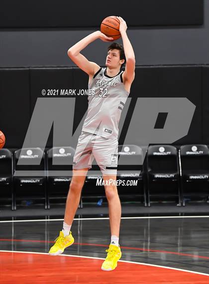 Thumbnail 1 in AZ Compass Prep vs. Prolific Prep  photogallery.