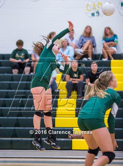 Thumbnail 2 in Park View @ Loudoun Valley photogallery.