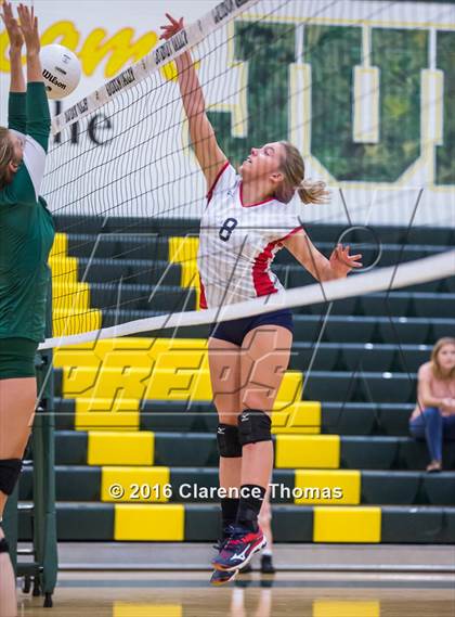 Thumbnail 2 in Park View @ Loudoun Valley photogallery.