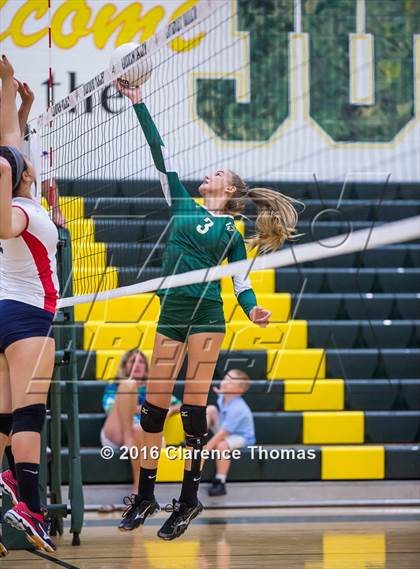 Thumbnail 1 in Park View @ Loudoun Valley photogallery.