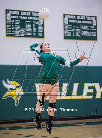 Thumbnail 3 in Park View @ Loudoun Valley photogallery.