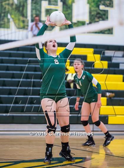 Thumbnail 2 in Park View @ Loudoun Valley photogallery.