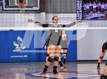Thumbnail 2 in Fountain Lake vs. Clinton (AAA 3A 1st Round Playoff) photogallery.