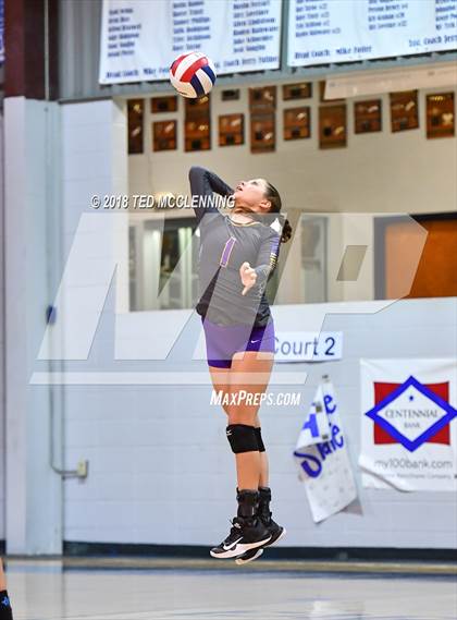 Thumbnail 1 in Fountain Lake vs. Clinton (AAA 3A 1st Round Playoff) photogallery.