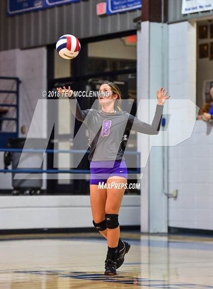 Thumbnail 2 in Fountain Lake vs. Clinton (AAA 3A 1st Round Playoff) photogallery.
