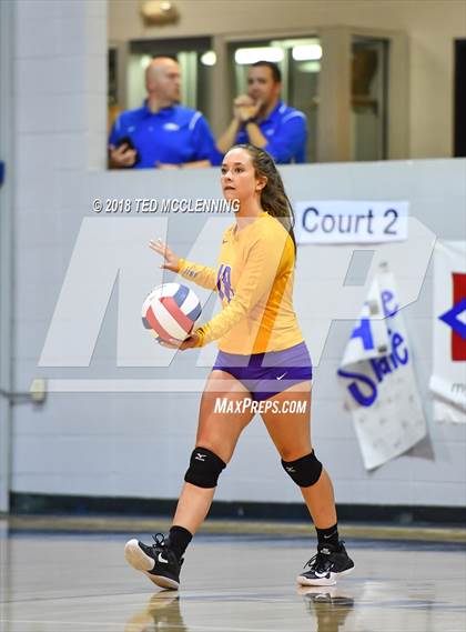Thumbnail 3 in Fountain Lake vs. Clinton (AAA 3A 1st Round Playoff) photogallery.