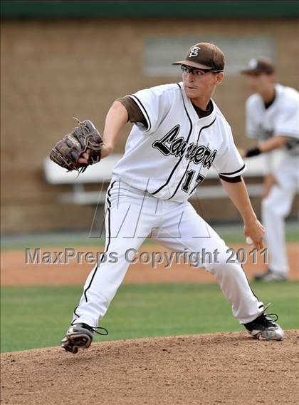 Thumbnail 1 in Bishop Amat vs St. Francis (Hard 9 National Classic) photogallery.