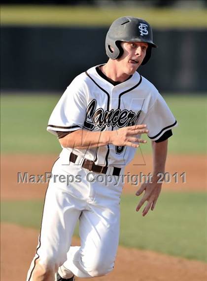Thumbnail 1 in Bishop Amat vs St. Francis (Hard 9 National Classic) photogallery.