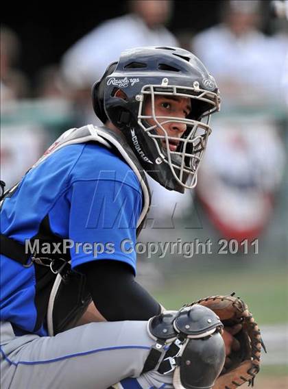 Thumbnail 2 in Bishop Amat vs St. Francis (Hard 9 National Classic) photogallery.