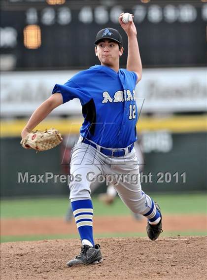 Thumbnail 1 in Bishop Amat vs St. Francis (Hard 9 National Classic) photogallery.