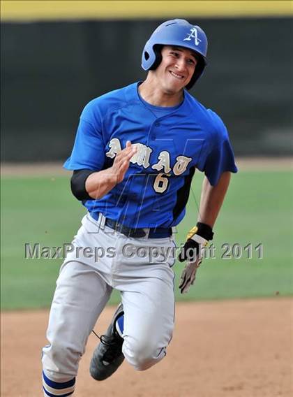Thumbnail 3 in Bishop Amat vs St. Francis (Hard 9 National Classic) photogallery.