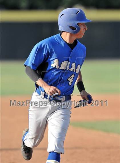 Thumbnail 2 in Bishop Amat vs St. Francis (Hard 9 National Classic) photogallery.