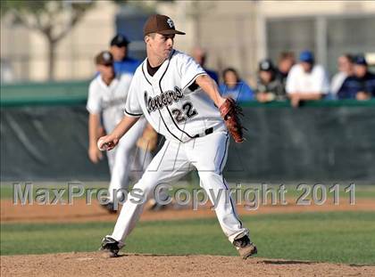 Thumbnail 2 in Bishop Amat vs St. Francis (Hard 9 National Classic) photogallery.