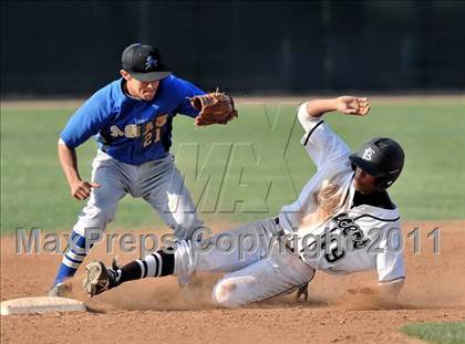 Thumbnail 1 in Bishop Amat vs St. Francis (Hard 9 National Classic) photogallery.