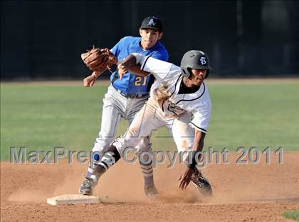 Thumbnail 1 in Bishop Amat vs St. Francis (Hard 9 National Classic) photogallery.