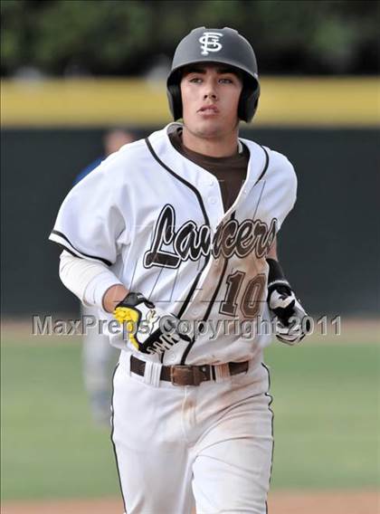 Thumbnail 2 in Bishop Amat vs St. Francis (Hard 9 National Classic) photogallery.