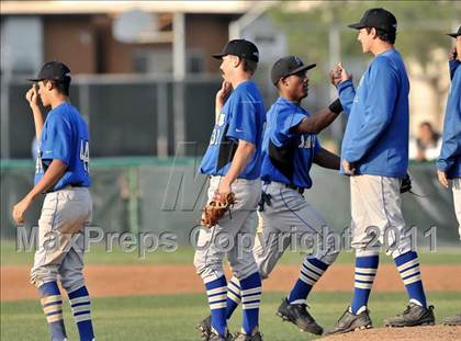 Thumbnail 3 in Bishop Amat vs St. Francis (Hard 9 National Classic) photogallery.