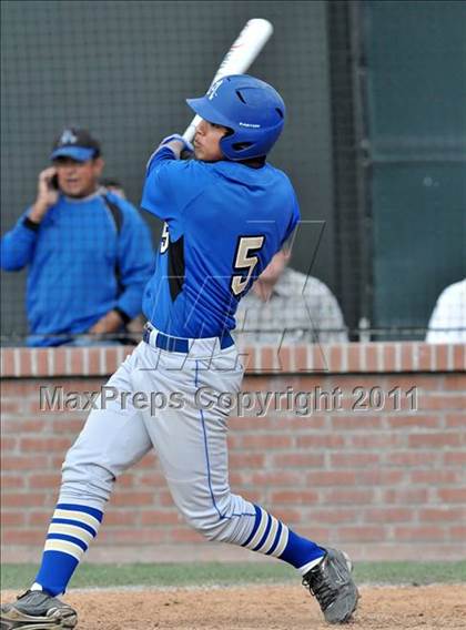 Thumbnail 1 in Bishop Amat vs St. Francis (Hard 9 National Classic) photogallery.