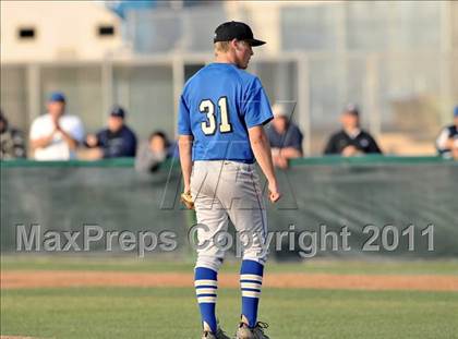 Thumbnail 1 in Bishop Amat vs St. Francis (Hard 9 National Classic) photogallery.