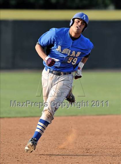 Thumbnail 1 in Bishop Amat vs St. Francis (Hard 9 National Classic) photogallery.