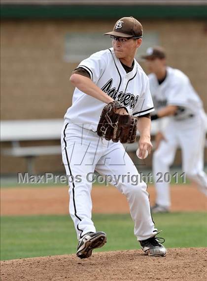 Thumbnail 3 in Bishop Amat vs St. Francis (Hard 9 National Classic) photogallery.
