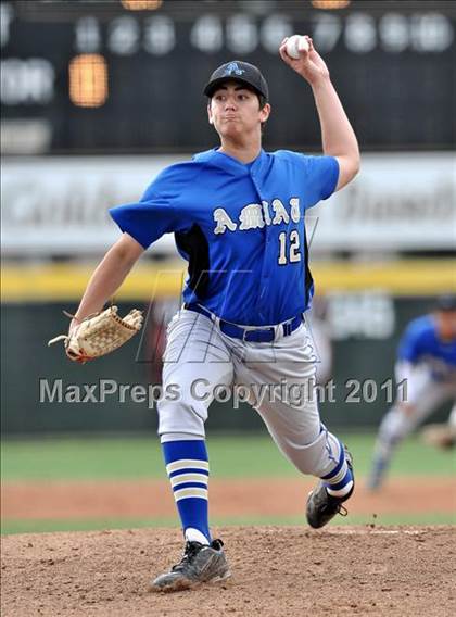 Thumbnail 3 in Bishop Amat vs St. Francis (Hard 9 National Classic) photogallery.