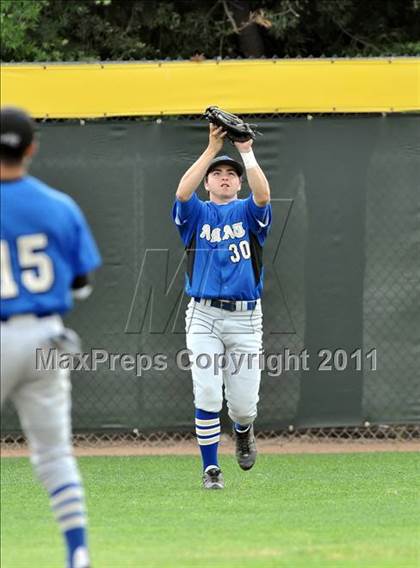 Thumbnail 3 in Bishop Amat vs St. Francis (Hard 9 National Classic) photogallery.
