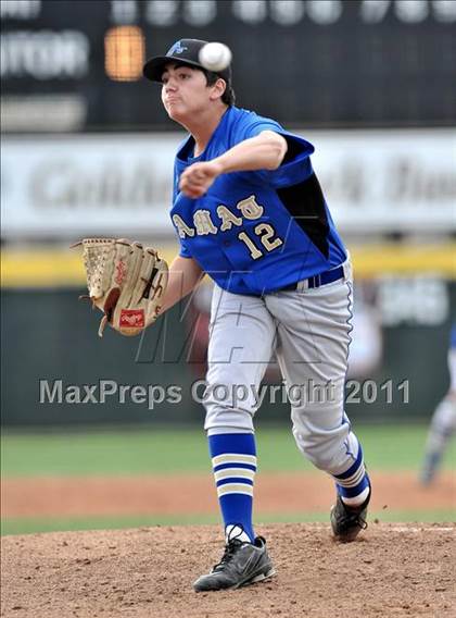 Thumbnail 1 in Bishop Amat vs St. Francis (Hard 9 National Classic) photogallery.