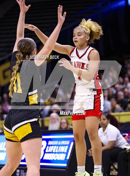 Thumbnail 1 in Lift for Life vs St Teresa's Academy (MSHSAA Class 5 Championship) photogallery.