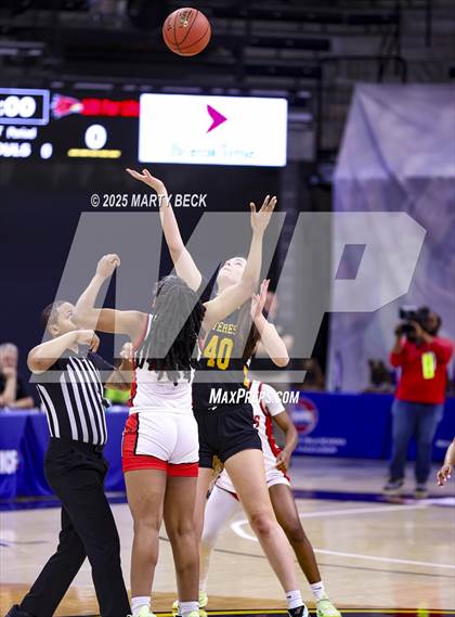 Thumbnail 3 in Lift for Life vs St Teresa's Academy (MSHSAA Class 5 Championship) photogallery.