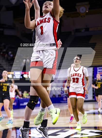 Thumbnail 2 in Lift for Life vs St Teresa's Academy (MSHSAA Class 5 Championship) photogallery.