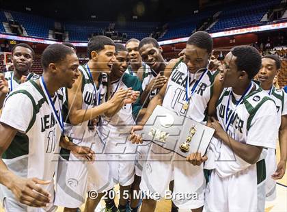 Thumbnail 1 in Notre Dame Catholic vs. Weaver (CIAC Class M Final) photogallery.
