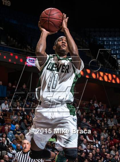 Thumbnail 1 in Notre Dame Catholic vs. Weaver (CIAC Class M Final) photogallery.