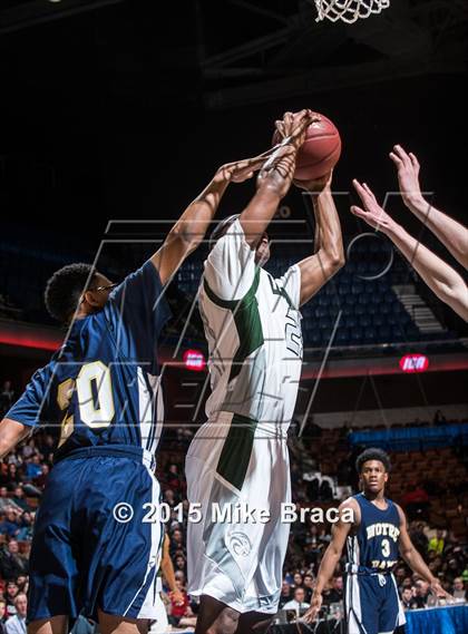 Thumbnail 1 in Notre Dame Catholic vs. Weaver (CIAC Class M Final) photogallery.