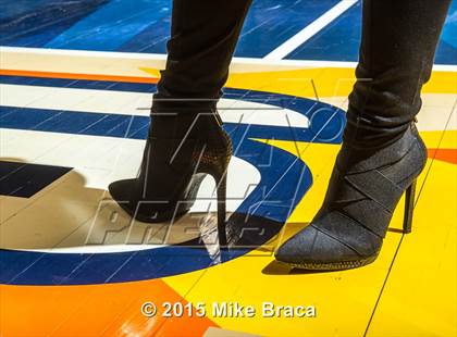 Thumbnail 2 in Notre Dame Catholic vs. Weaver (CIAC Class M Final) photogallery.