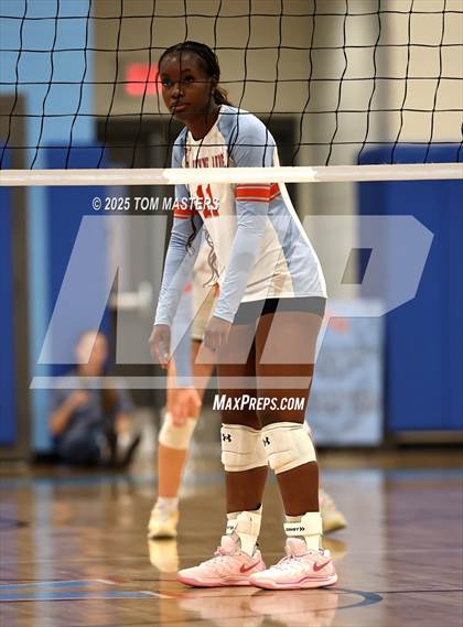 Thumbnail 3 in Charlotte Catholic @ Ballantyne Ridge photogallery.