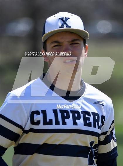 Thumbnail 3 in Fordham Prep vs Xaverian photogallery.